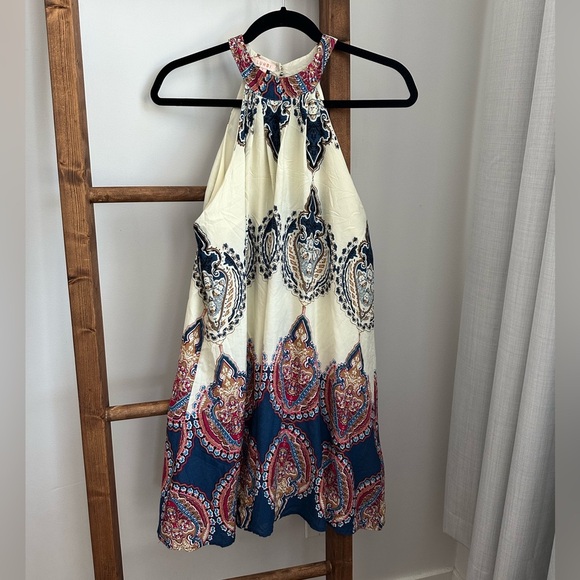 Flowy Mini Summer Dress - Picture 2 of 8